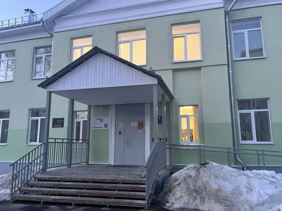 #КомандаСитникова. Губернатор Костромской области Сергей Ситников выехал в гимназию №28 города Костромы #КомандаСитникова. Губернатор Костромской области Сергей Ситников выехал в гимназию №28 города Костромы