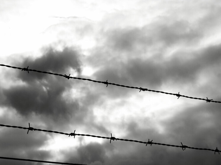 В Иркутске владельца и повара кафе осудили за массовое отравление