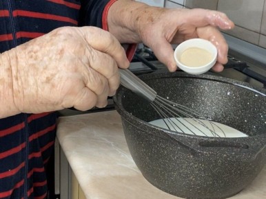 Нежные русские блины по бабушкиному рецепту, которые готовят только на Масленицу