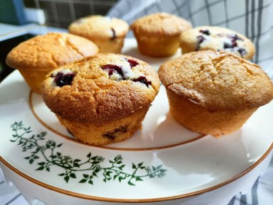 Вкусные манные маффины на кефире