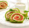 Необычный рулет из шпината с рыбной начинкой