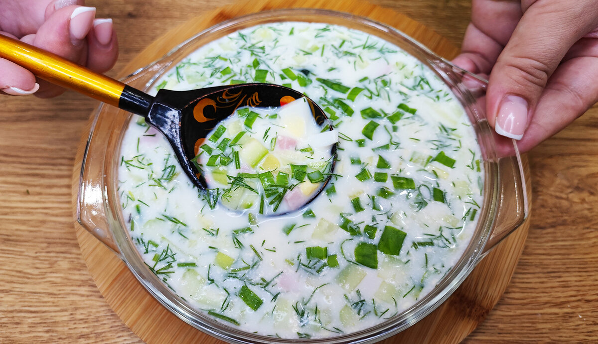 Летняя окрошка без кваса и кефира: простой и вкусный рецепт