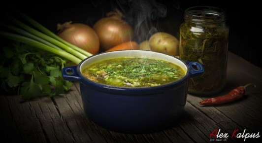 Грузинский суп из щавеля: два рецепта для любого времени года