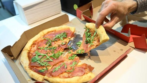 Рост популярности доставки пиццы в округе Пентагона вызывает обсуждения