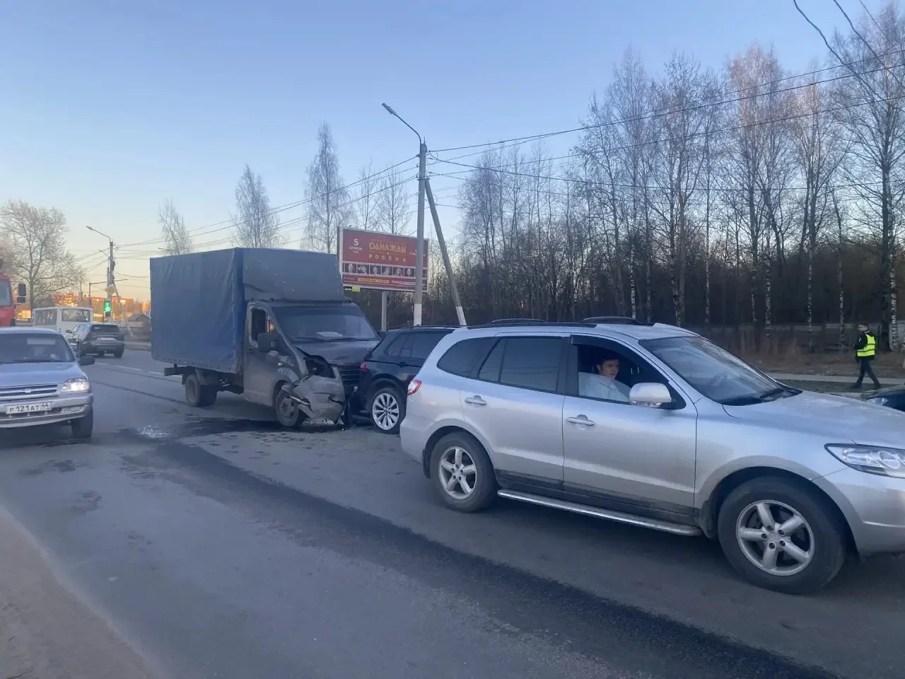 Прокуратура города Костромы контролирует установление обстоятельств ДТП, в котором пострадали двое несовершеннолетних Прокуратура города Костромы контролирует установление обстоятельств ДТП, в котором пострадали двое несовершеннолетних
