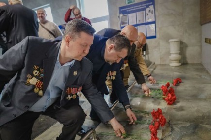 ����������� ����������� �������������� � �������� ������������, ����������� 40 ��������� ������ �� ������������� ���