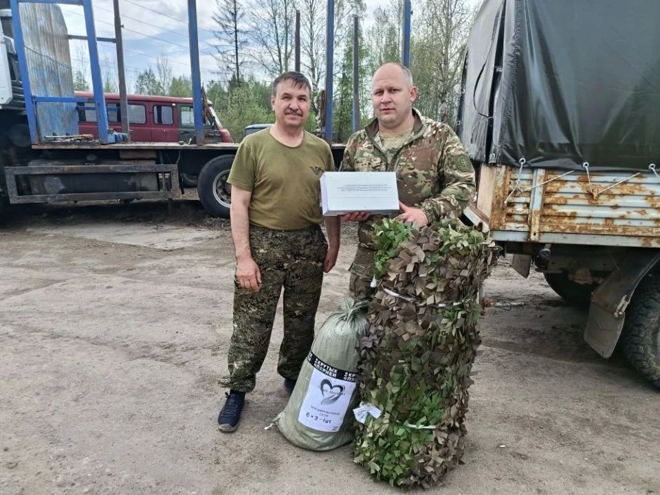 В Мантурово полицейские и общественники направили гуманитарную помощь бойцам в зону проведения специальной военной операции В Мантурово полицейские и общественники направили гуманитарную помощь бойцам в зону проведения специальной военной операции