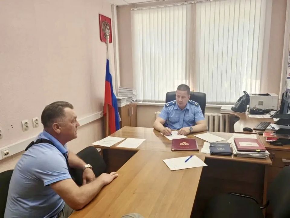 Первый заместитель прокурора области Николай Игнашин с рабочим визитом посетил Судиславский и Островский муниципальные округа Первый заместитель прокурора области Николай Игнашин с рабочим визитом посетил Судиславский и Островский муниципальные округа