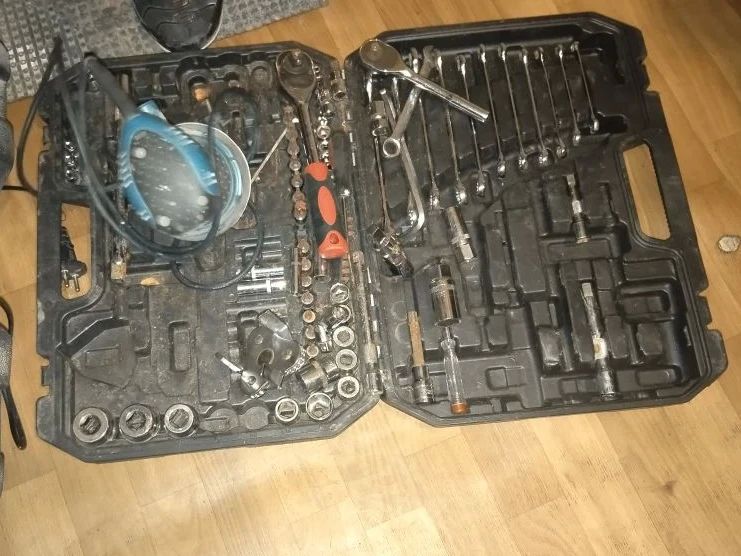 В Галиче полицейские раскрыли кражу из гаража и вернули похищенное год назад имущество в полном объёме В Галиче полицейские раскрыли кражу из гаража и вернули похищенное год назад имущество в полном объёме