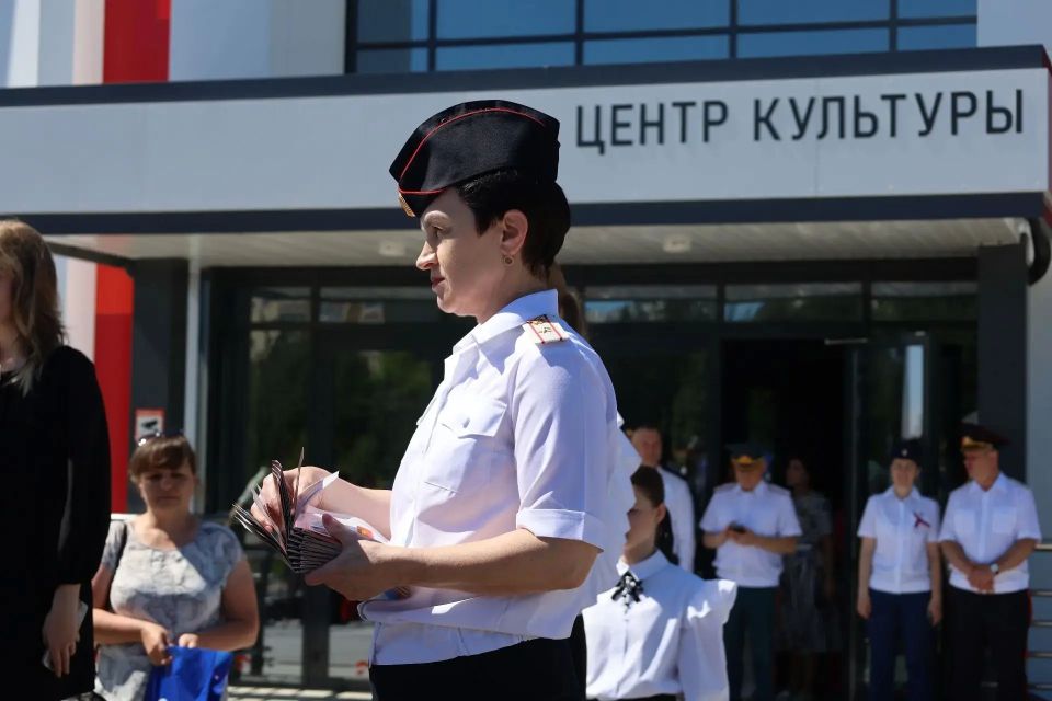 Костромские полицейские обеспечили порядок на праздновании Дня России Костромские полицейские обеспечили порядок на праздновании Дня России