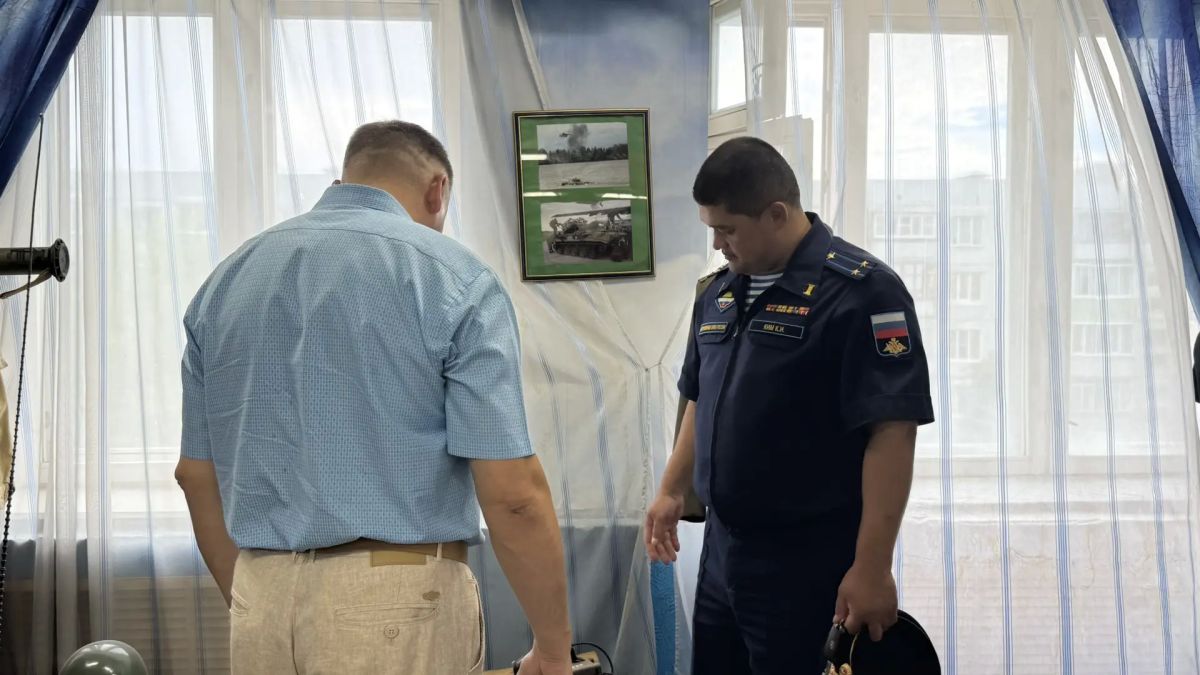 Молодые специалисты органов прокуратуры посетили музей 331-й гвардейского воздушно-десантный полка Молодые специалисты органов прокуратуры посетили музей 331-й гвардейского воздушно-десантный полка