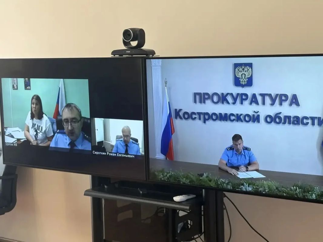 Заместитель прокурора Костромской области провел личный прием жителей Антроповского, Парфеньевского, Нейского муниципальных округов Заместитель прокурора Костромской области провел личный прием жителей Антроповского, Парфеньевского, Нейского муниципальных округов