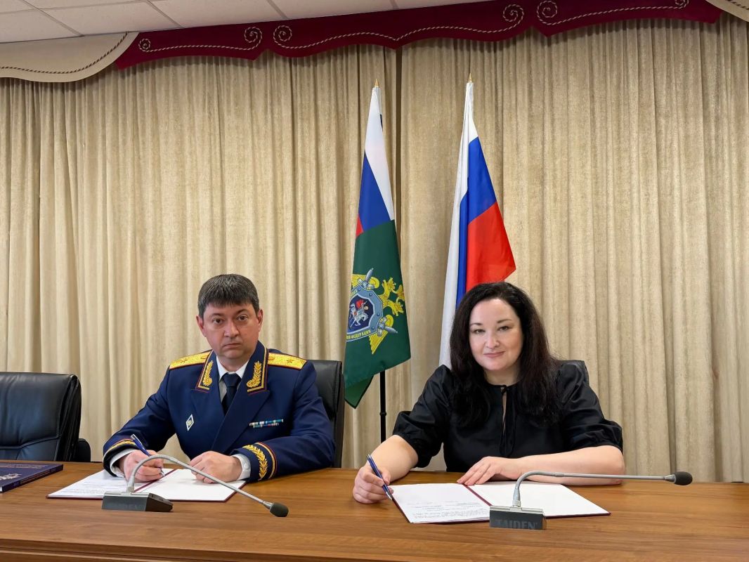 Руководителем следственного управления СК России по Костромской области и Уполномоченным по правам ребенка в Костромской области заключено соглашение о взаимодействии Руководителем следственного управления СК России по Костромской области и Уполномоченным по правам ребенка в Костромской области заключено соглашение о взаимодействии