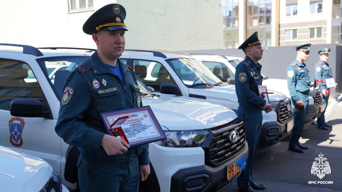 Подразделения государственного пожарного надзора Костромской области пополнились 4 единицами новых автомобилей Подразделения государственного пожарного надзора Костромской области пополнились 4 единицами новых автомобилей