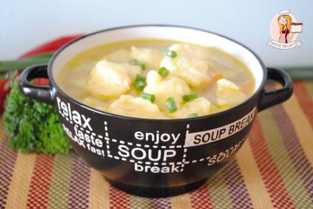Суп с клецками: вкус детства, который легко воспроизвести