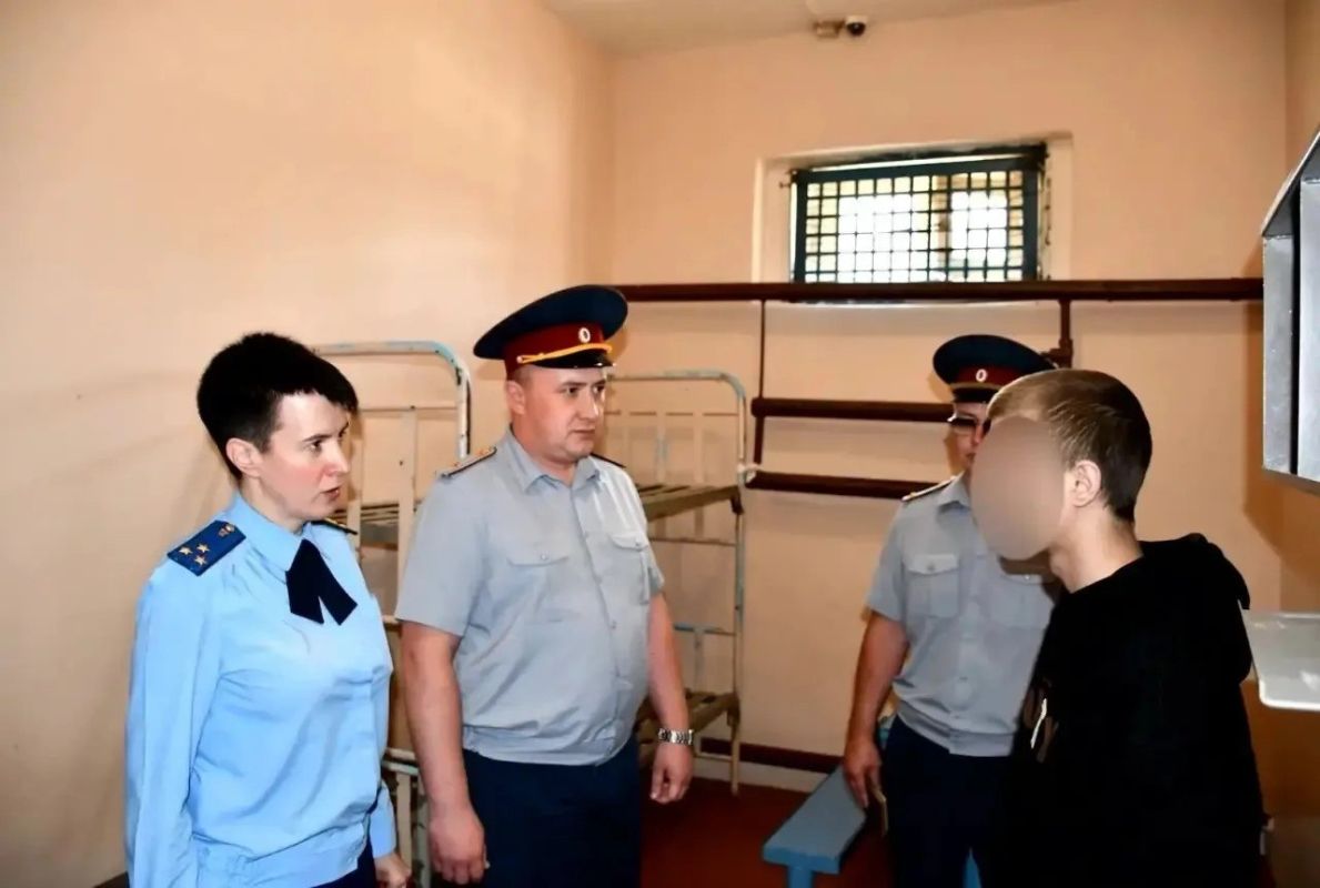 Прокурор Костромской области проверила соблюдение уголовно-исполнительного законодательства в ФКУ ИК-3 УФСИН России по Костромской области Прокурор Костромской области проверила соблюдение уголовно-исполнительного законодательства в ФКУ ИК-3 УФСИН России по Костромской области