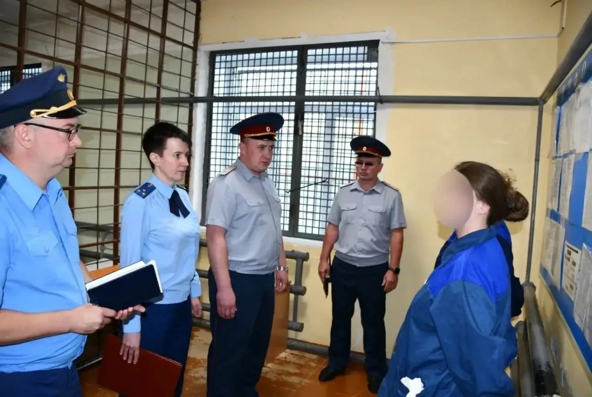 Прокурор Костромской области проверила соблюдение уголовно-исполнительного законодательства в ФКУ ИК-3 УФСИН России по Костромской области Прокурор Костромской области проверила соблюдение уголовно-исполнительного законодательства в ФКУ ИК-3 УФСИН России по Костромской области