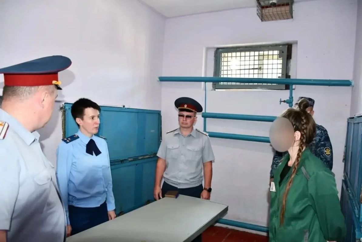 Прокурор Костромской области проверила соблюдение уголовно-исполнительного законодательства в ФКУ ИК-3 УФСИН России по Костромской области Прокурор Костромской области проверила соблюдение уголовно-исполнительного законодательства в ФКУ ИК-3 УФСИН России по Костромской области