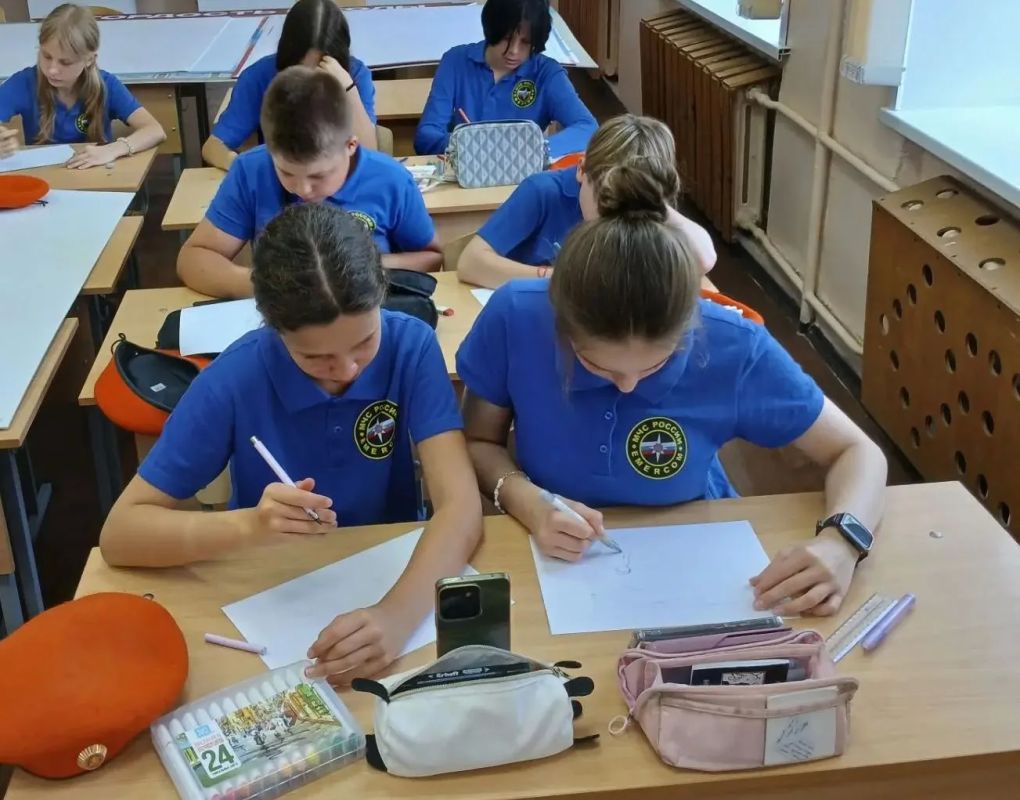 Полезные навыки для кадетов пожарно-спасательного профиля Полезные навыки для кадетов пожарно-спасательного профиля