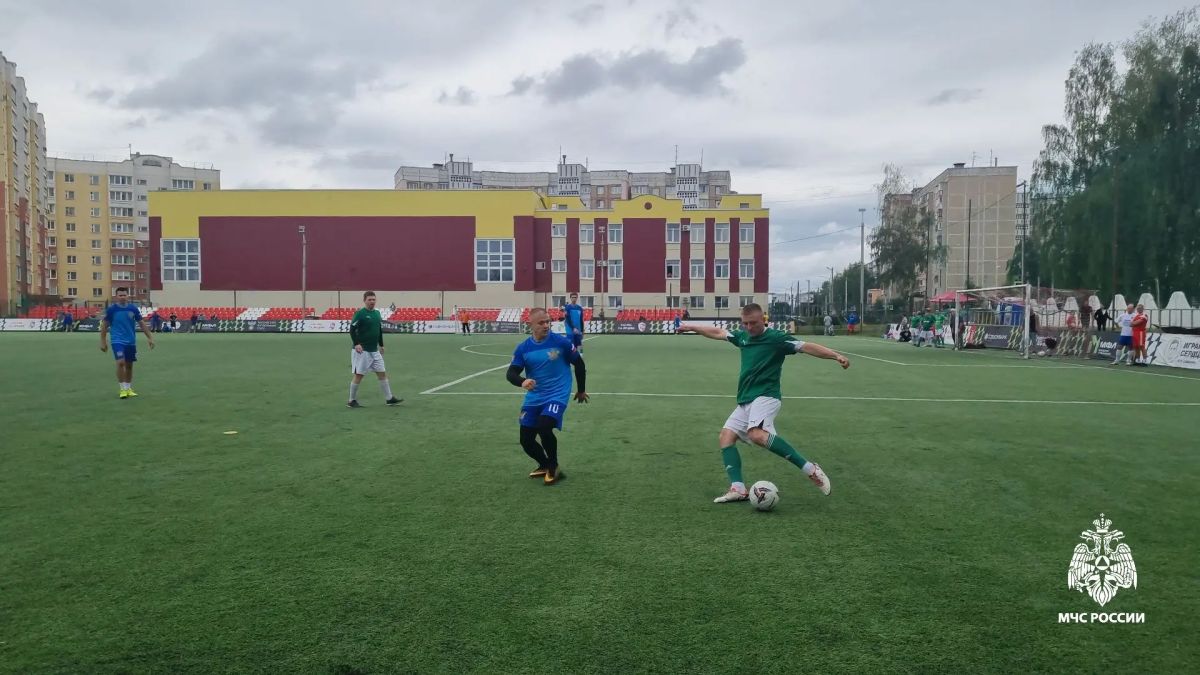 Сотрудники МЧС России приняли участие в футбольном турнире памяти Павла Бабчука Сотрудники МЧС России приняли участие в футбольном турнире памяти Павла Бабчука