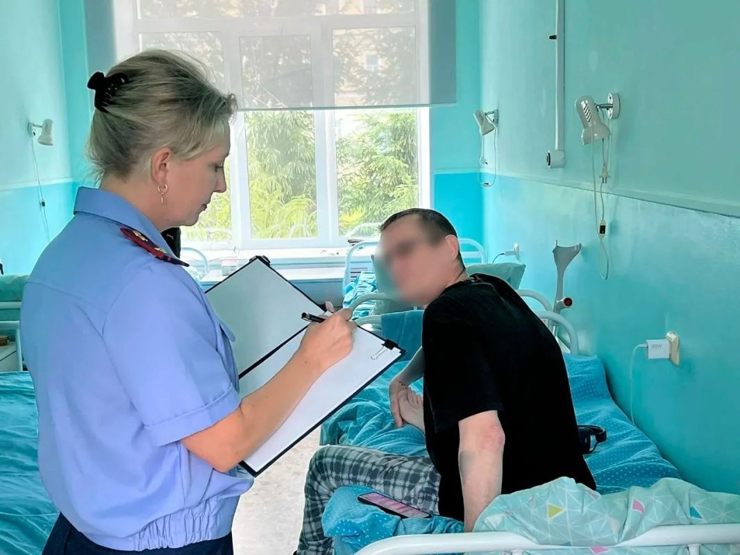 В Костромском госпитале для ветеранов войн состоялся совместный прием участников СВО руководством следственного управления и военной прокуратуры В Костромском госпитале для ветеранов войн состоялся совместный прием участников СВО руководством следственного управления и военной прокуратуры