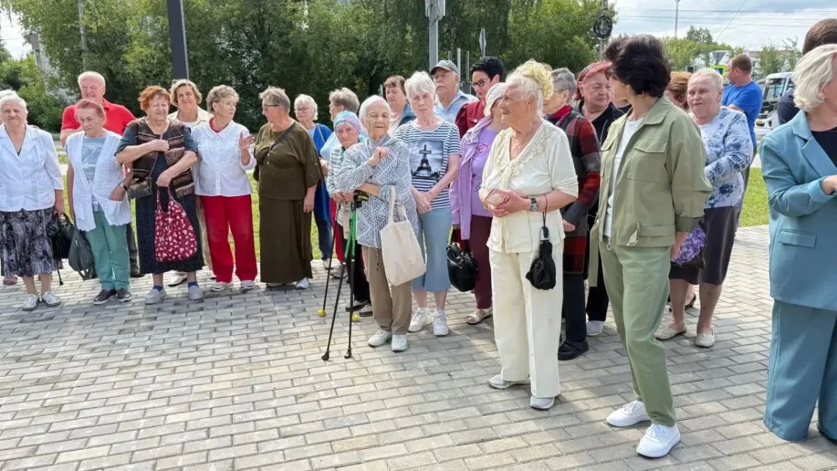 Новый сквер открыли на пересечении улиц Шагова и Скворцова в Костроме Новый сквер открыли на пересечении улиц Шагова и Скворцова в Костроме