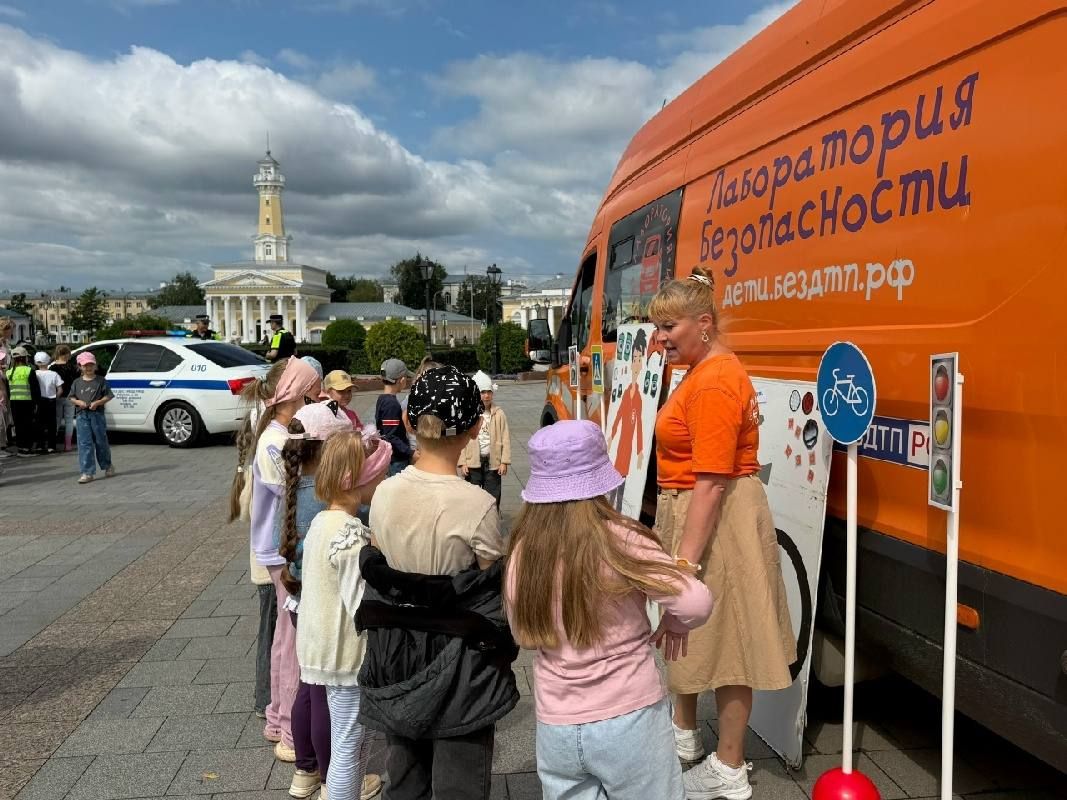 Профилактическое мероприятие «Дружу с ПДД»: обучение детей и родителей основам безопасного участия в дорожном движении Профилактическое мероприятие «Дружу с ПДД»: обучение детей и родителей основам безопасного участия в дорожном движении