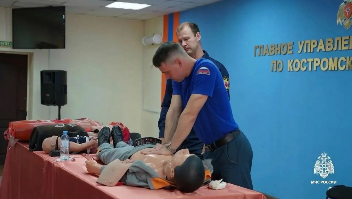 Члены Молодежного совета Главного управления МЧС России по Костромской области освоили приемы первой помощи Члены Молодежного совета Главного управления МЧС России по Костромской области освоили приемы первой помощи