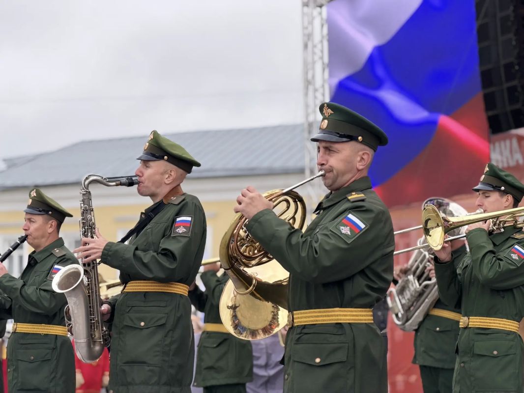 #СитниковНаСвязи. Добрый день, дорогие друзья! Милые моему сердцу земляки и гости нашего региона #СитниковНаСвязи. Добрый день, дорогие друзья! Милые моему сердцу земляки и гости нашего региона