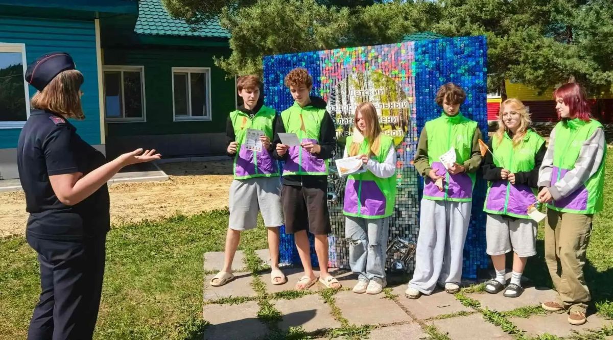 Саратовские транспортные полицейские провели патриотическую квест-игру «Железнодорожный вызов Саратовские транспортные полицейские провели патриотическую квест-игру «Железнодорожный вызов