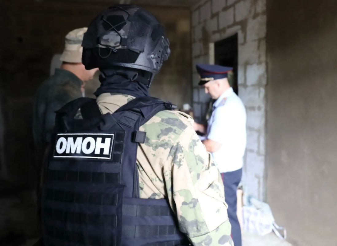 Полицейские управления по вопросам миграции подвели итоги профилактической операции «Гастарбайтер» Полицейские управления по вопросам миграции подвели итоги профилактической операции «Гастарбайтер»