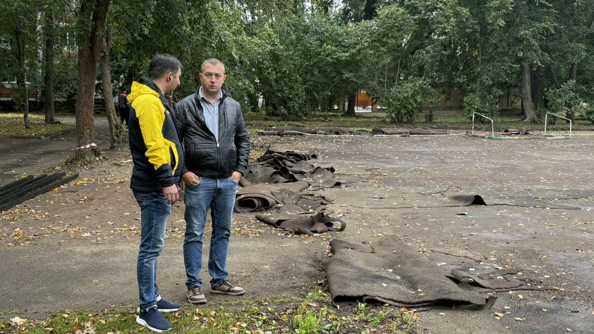 В Костроме начали строить первую «умную» спортплощадку В Костроме начали строить первую «умную» спортплощадку