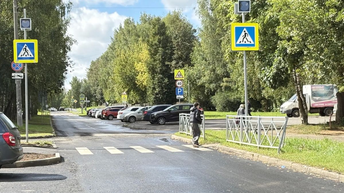 В Костроме повысили безопасность дорог возле школ и детских садов В Костроме повысили безопасность дорог возле школ и детских садов