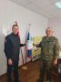 Костромские полицейские размещают в военкоматах памятки по противодействию мошенникам для семей участников СВО