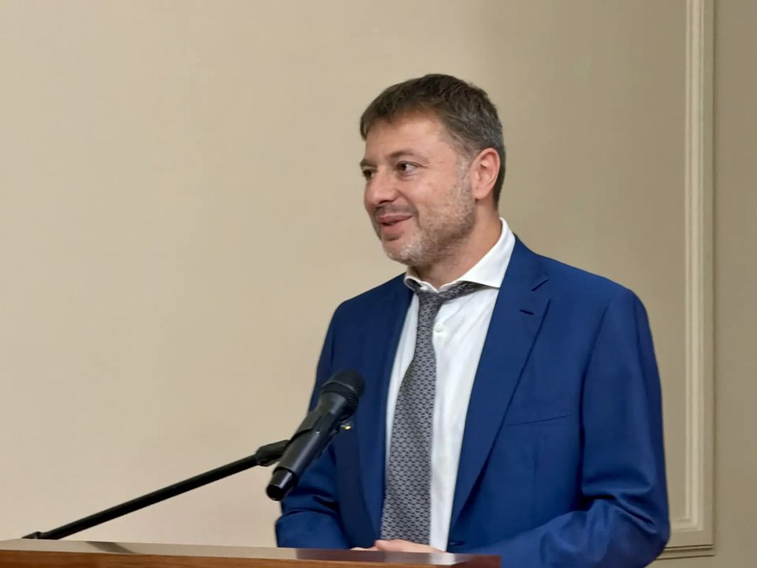 Костромская область и благотворительный фонд «Будущее сейчас» подписали соглашение о совместном проекте «Костромская семья» Костромская область и благотворительный фонд «Будущее сейчас» подписали соглашение о совместном проекте «Костромская семья»