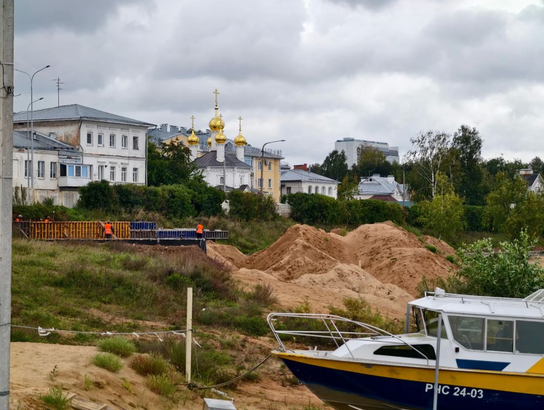 Олег Болоховец: Набережная должна стать центром притяжения для отдыхающих не только летом, но и зимой Олег Болоховец: Набережная должна стать центром притяжения для отдыхающих не только летом, но и зимой