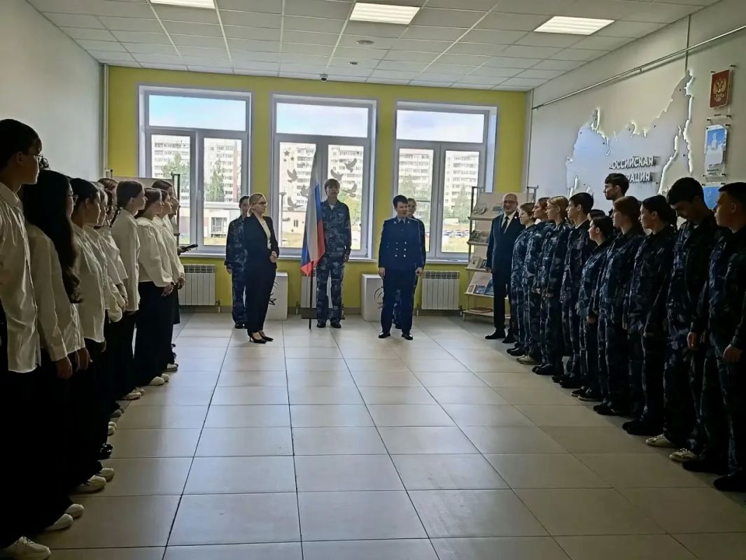 Сегодня прокурор области Екатерина Банникова посетила МБОУ г. Костромы «Средняя общеобразовательная школа № 44» Сегодня прокурор области Екатерина Банникова посетила МБОУ г. Костромы «Средняя общеобразовательная школа № 44»