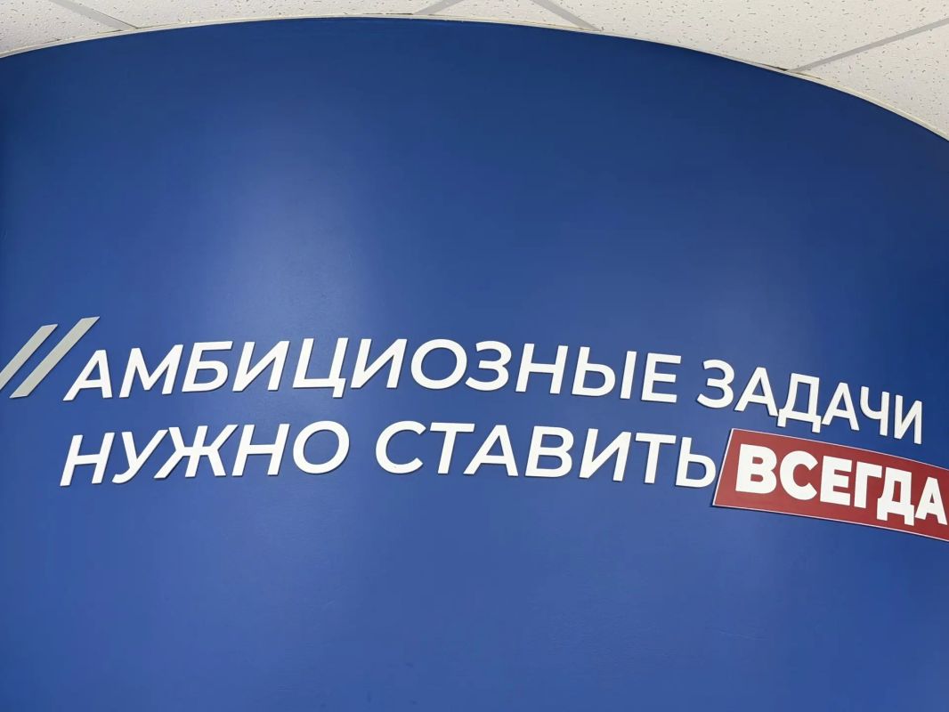 В свой выходной день губернатор Сергей Ситников провёл встречу с лидерами регионального списка партии «Единая Россия» В свой выходной день губернатор Сергей Ситников провёл встречу с лидерами регионального списка партии «Единая Россия»