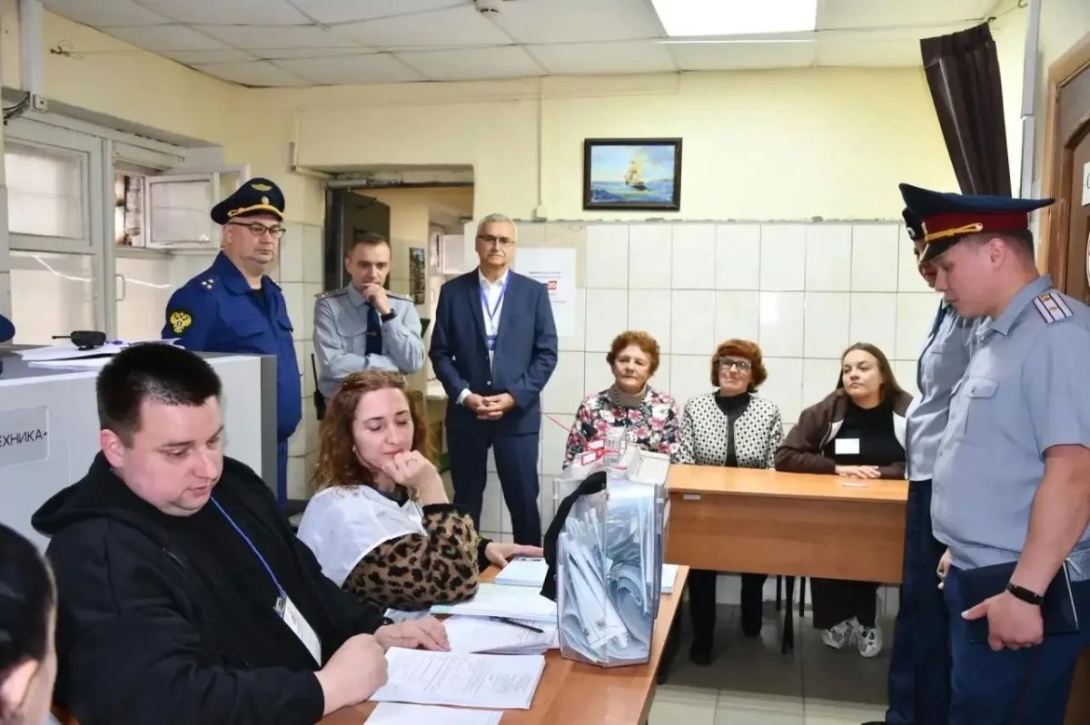 Законом предусмотрено, что лица, включенные в список избирателей, но в отношении которых избрана мера пресечения, исключающая возможность посещения помещения для голосования, могут проголосовать по месту нахождения Законом предусмотрено, что лица, включенные в список избирателей, но в отношении которых избрана мера пресечения, исключающая возможность посещения помещения для голосования, могут проголосовать по месту нахождения