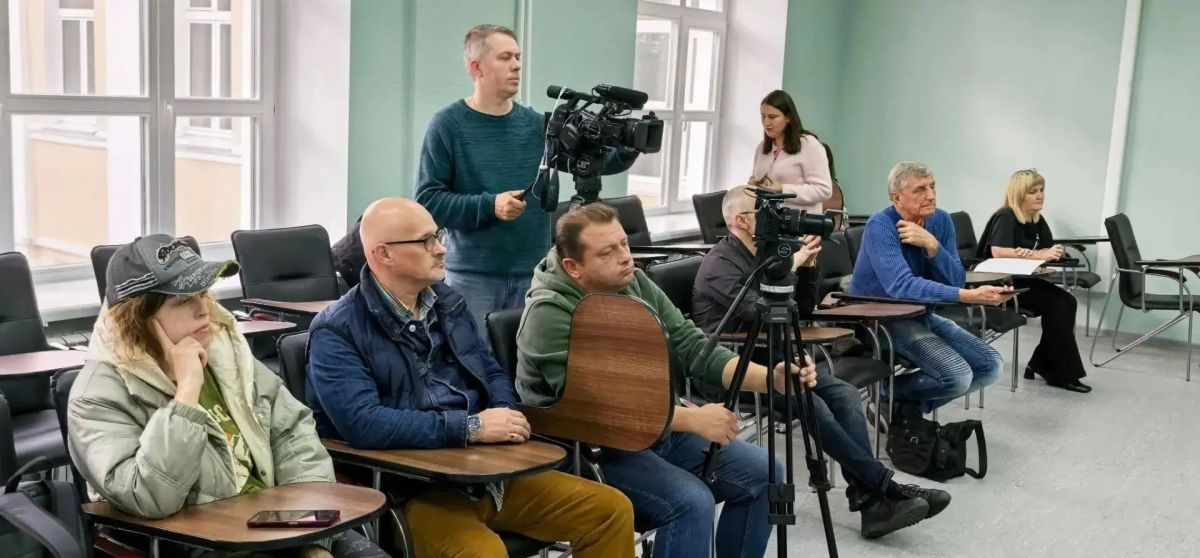 Сегодня в избирательной комиссии Костромской области работает Информационный центр для представителей средств массовой информации Сегодня в избирательной комиссии Костромской области работает Информационный центр для представителей средств массовой информации