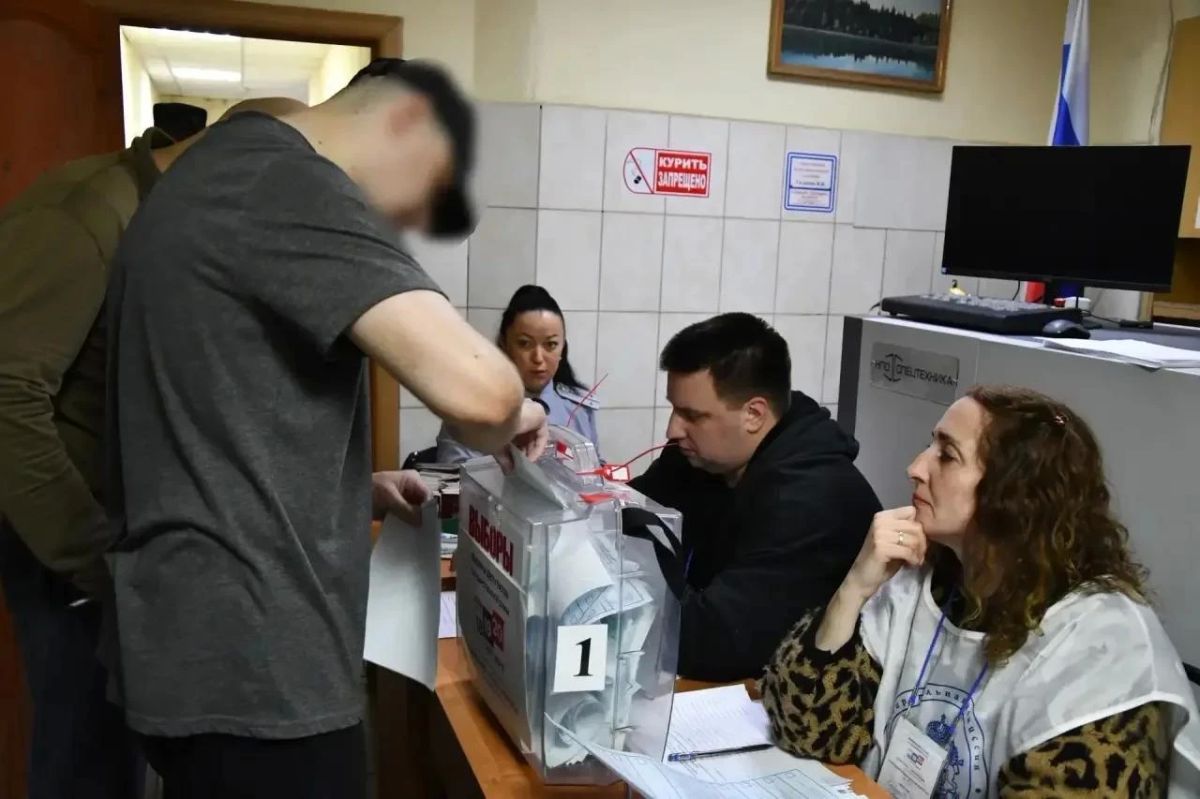 Законом предусмотрено, что лица, включенные в список избирателей, но в отношении которых избрана мера пресечения, исключающая возможность посещения помещения для голосования, могут проголосовать по месту нахождения Законом предусмотрено, что лица, включенные в список избирателей, но в отношении которых избрана мера пресечения, исключающая возможность посещения помещения для голосования, могут проголосовать по месту нахождения