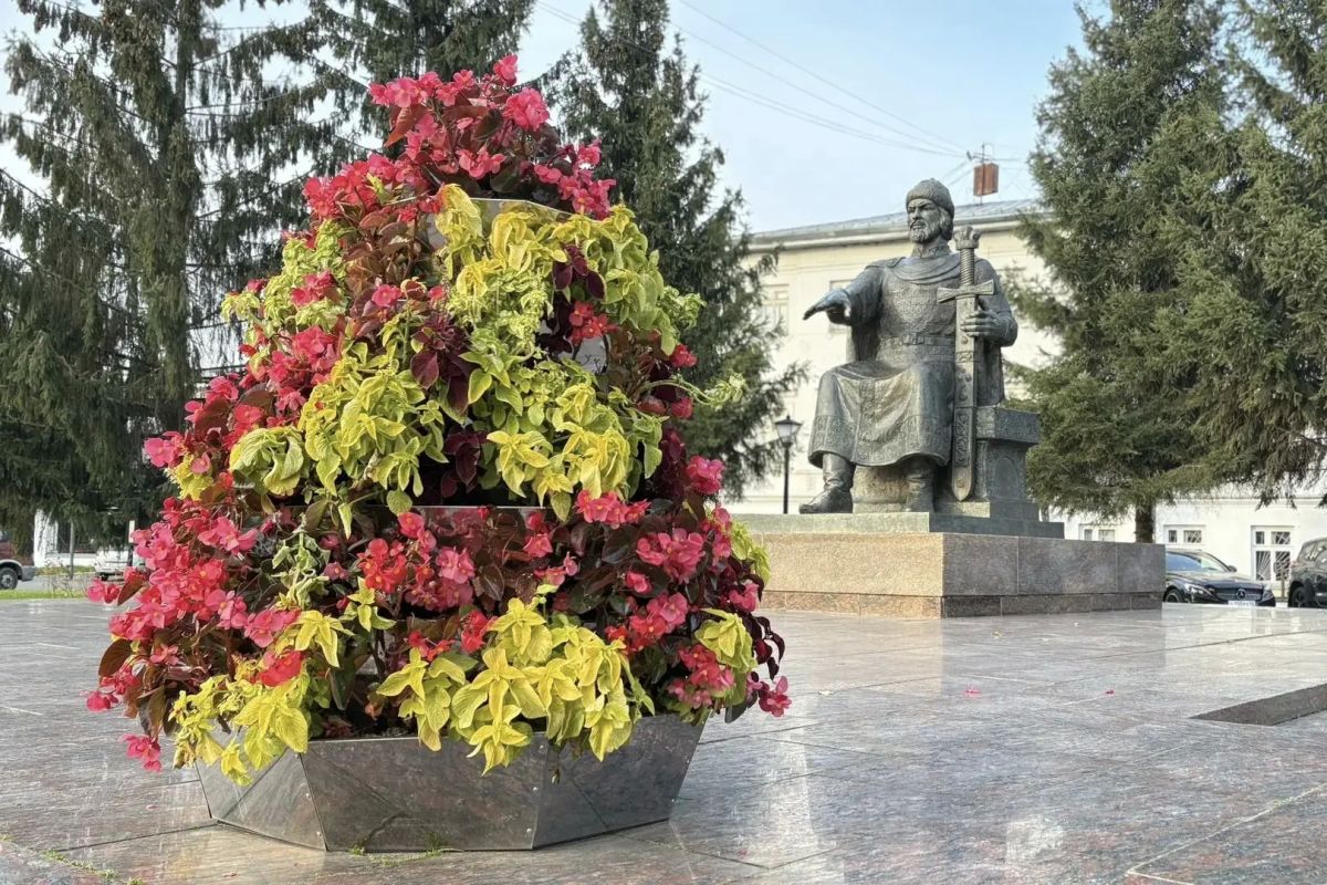 Олег Болоховец: Благодарность - за цветущий город Олег Болоховец: Благодарность - за цветущий город