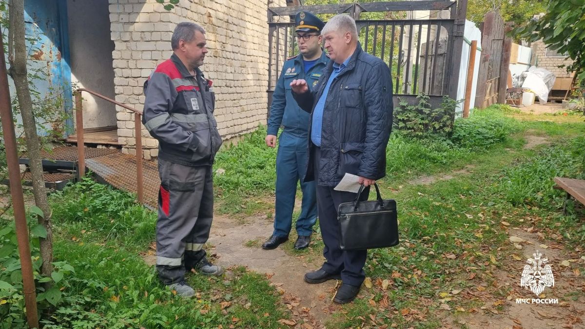 Порядок на дачном участке – основа безопасности Порядок на дачном участке – основа безопасности