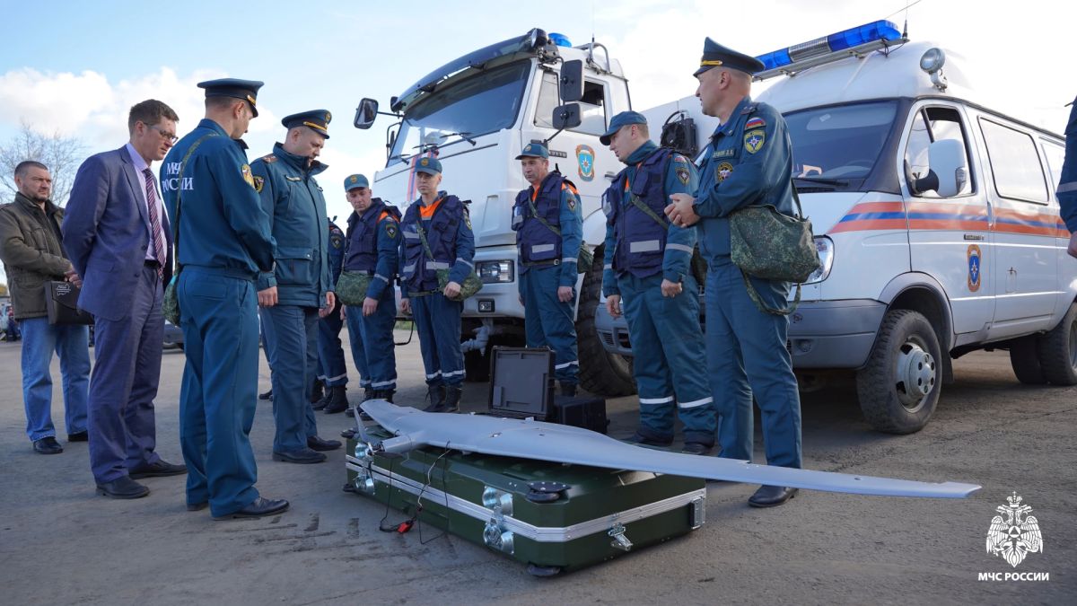 В Костроме в рамках всероссийской штабной тренировке прошел смотр сил гражданской обороны В Костроме в рамках всероссийской штабной тренировке прошел смотр сил гражданской обороны