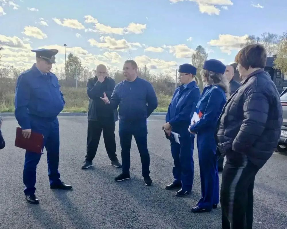 Исполняющий обязанности прокурора костромской области Николай Игнашин с рабочим визитом посетил самый удаленный город региона – Шарью Исполняющий обязанности прокурора костромской области Николай Игнашин с рабочим визитом посетил самый удаленный город региона – Шарью
