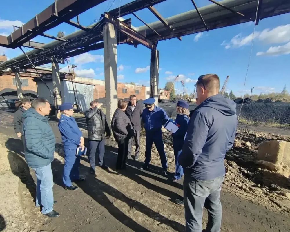 Исполняющий обязанности прокурора костромской области Николай Игнашин с рабочим визитом посетил самый удаленный город региона – Шарью Исполняющий обязанности прокурора костромской области Николай Игнашин с рабочим визитом посетил самый удаленный город региона – Шарью